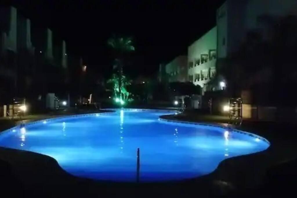 Bajo Con Jardin A Pie De Playa Y Piscina Comunitaria Con Jacuzzi Apartment Playas de Vera Exterior foto