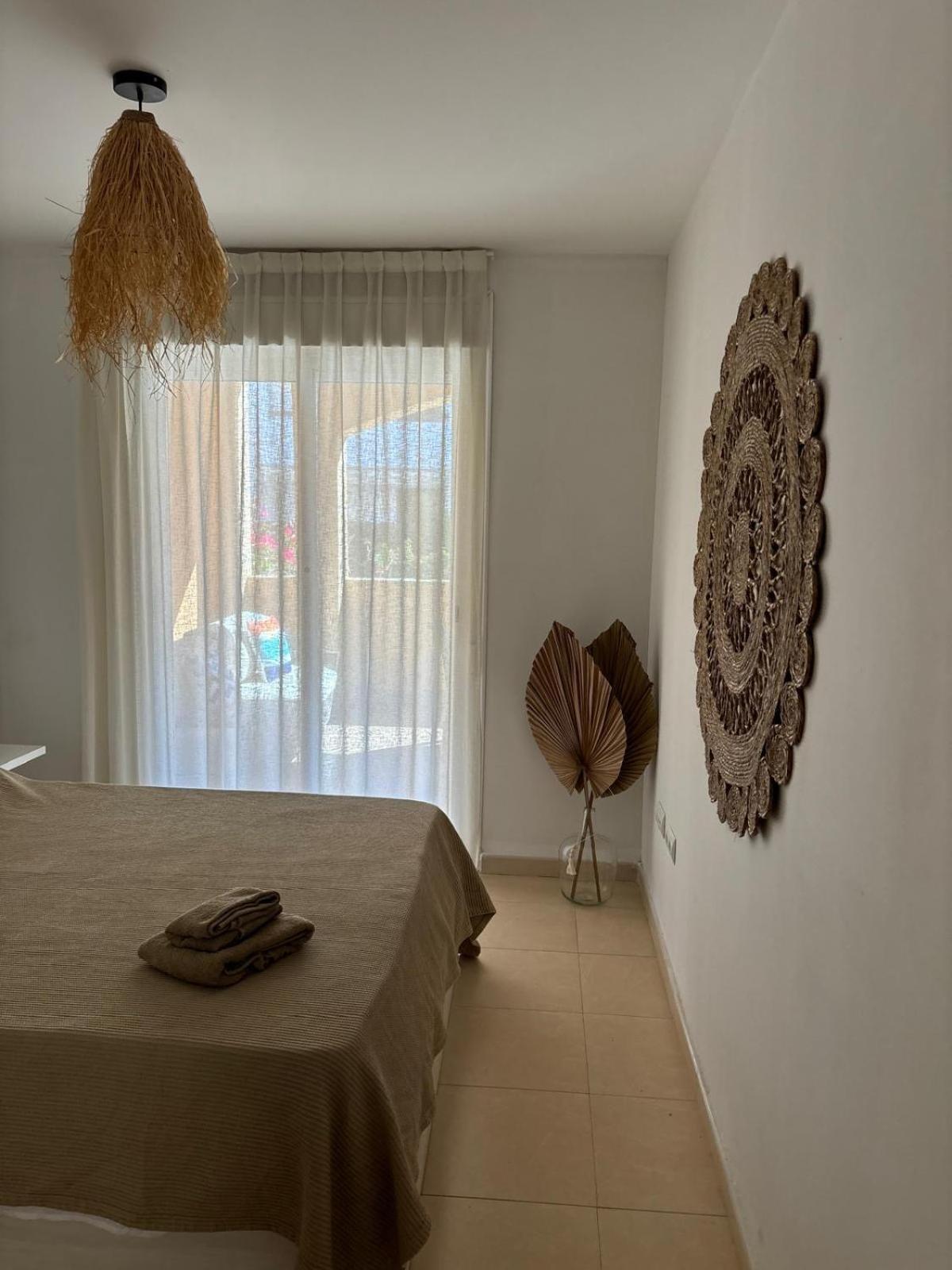 Bajo Con Jardin A Pie De Playa Y Piscina Comunitaria Con Jacuzzi Apartment Playas de Vera Exterior foto